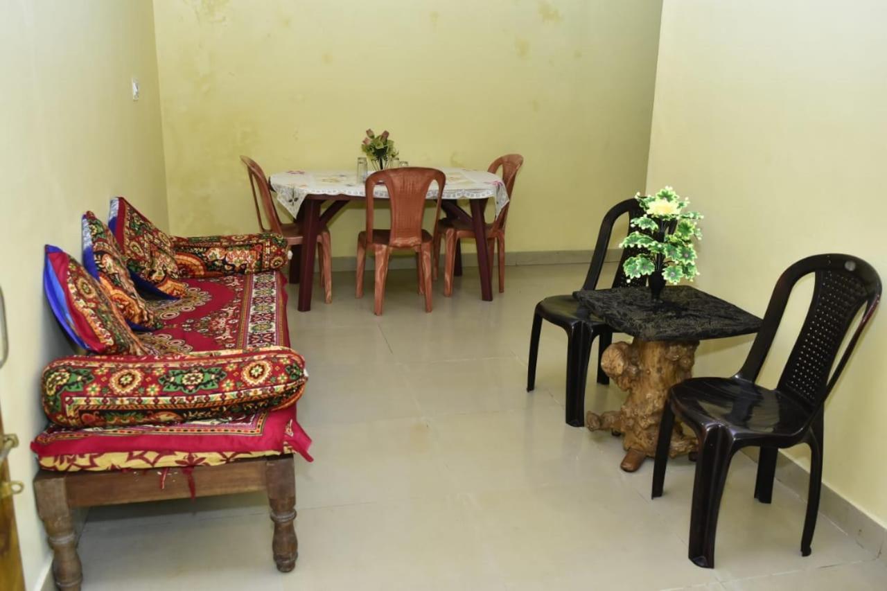 Eshwari Cottage Madikeri Bagian luar foto